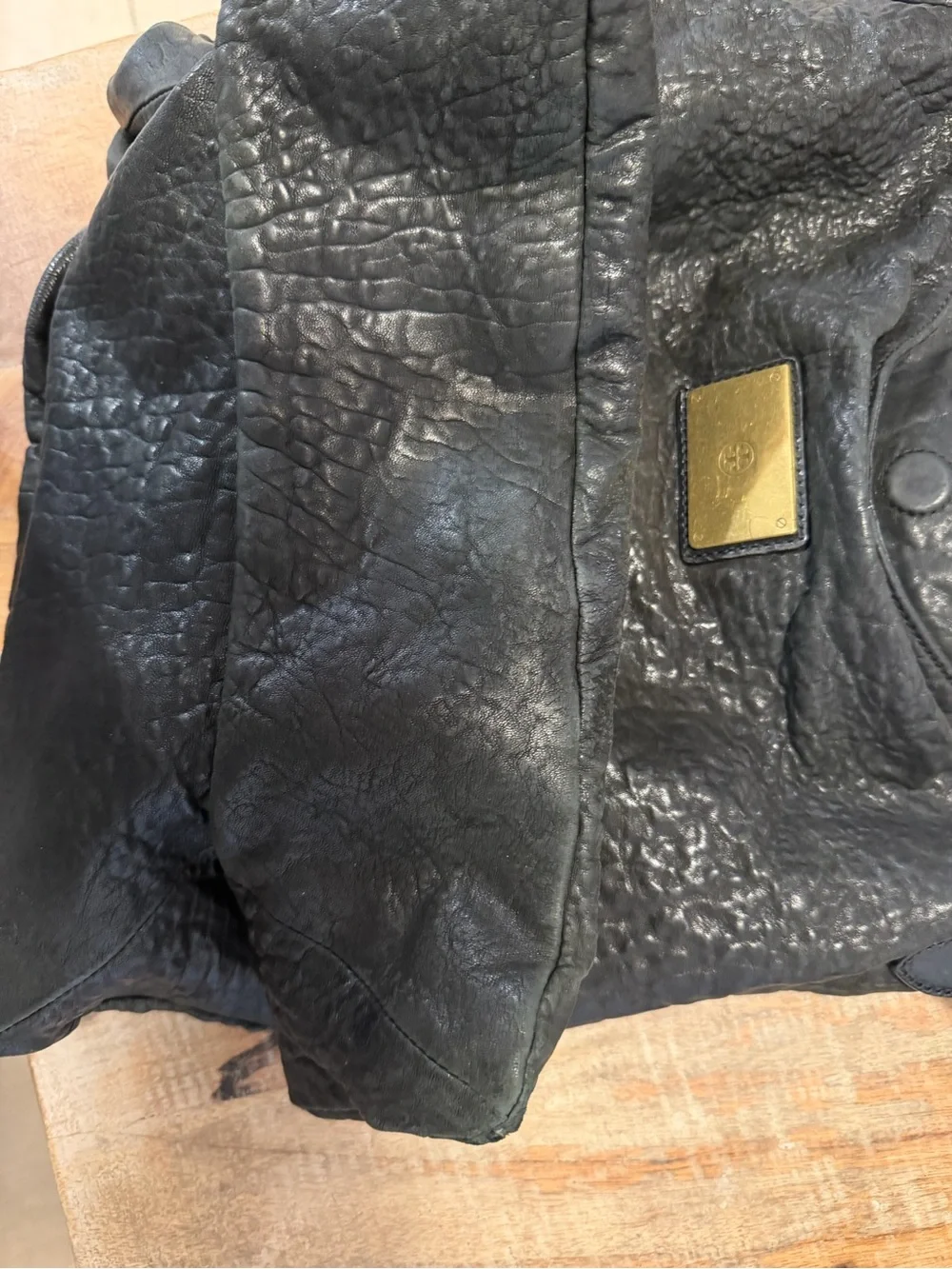 Black Tory Burch shoulder bag. size 14x14
